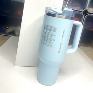 Stanley x Starbucks Spring Blue 40 oz Tumbler